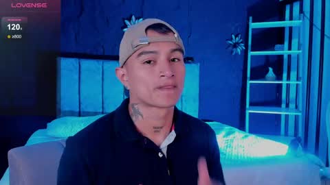 Snapshot of liamdeep_ chatting on 05-17-26, 08:27 LiamDeep online show from 05-17-26, 08:27