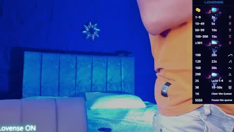 Snapshot of liamdeep_ chatting on 05-18-26, 08:36 LiamDeep online show from 05-18-26, 08:36