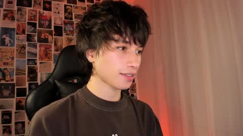 Liam online show from 04-07-26, 07:31