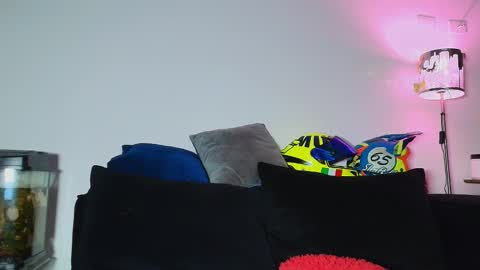 Snapshot of lian_oconner chatting on 11-12-25, 12:33 Lian Oconner online show from 11-12-25, 12:33