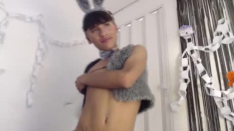 SAMUEL SAMY online show from 10-31-25, 09:16