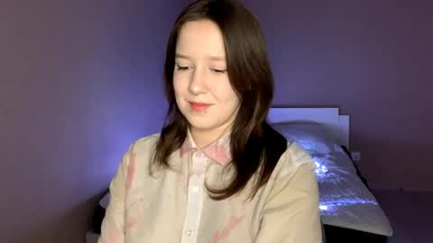 Sofia online show from 05-12-26, 05:32