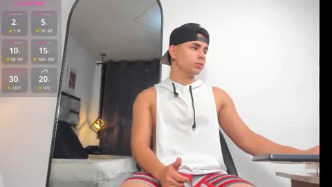 Snapshot of lianfox_ chatting on 06-10-26, 12:15 lianfox_ online show from 06-10-26, 12:15
