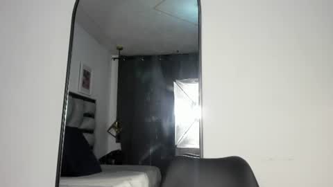 Snapshot of lianfox_ chatting on 07-09-26, 12:31 lianfox_ online show from 07-09-26, 12:31