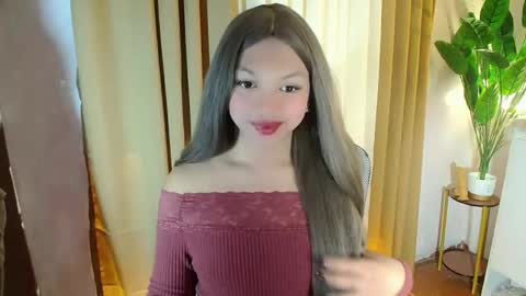 Snapshot of lianna_fox69 chatting on 04-28-26, 02:10 CALL ME LIANNA online show from 04-28-26, 02:10