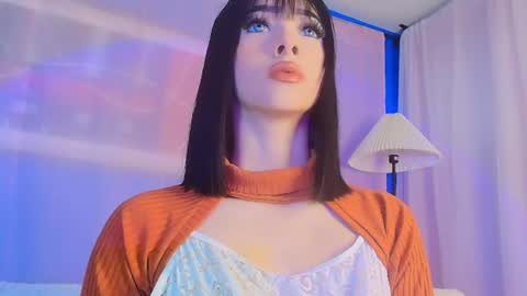 Valentina Hall online show from 08-05-26, 11:46
