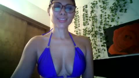 Snapshot of lickablemiami chatting on 07-19-26, 04:44 lickablemiami online show from 07-19-26, 04:44