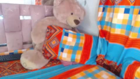 licy online show from 05-27-26, 01:02