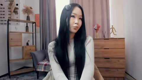 Snapshot of light_my_f1re chatting on 05-13-26, 07:17 Melissa online show from 05-13-26, 07:17