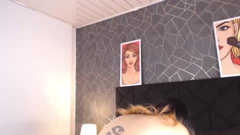 lia  online show from 04-16-26, 09:39