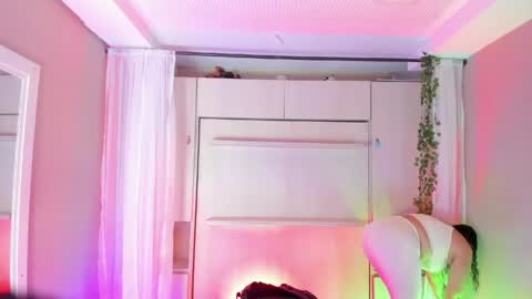         online show from 04-15-26, 11:39