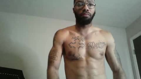 Snapshot of liightskinlover chatting on 11-24-25, 06:07 liightsinlover online show from 11-24-25, 06:07