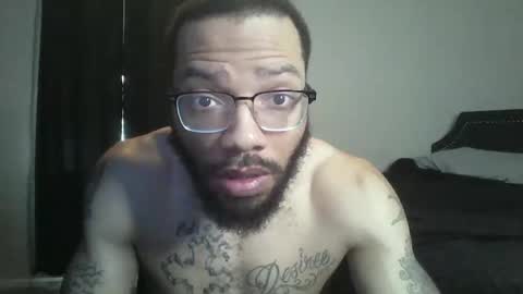 Snapshot of liightskinlover chatting on 01-12-26, 02:22 liightsinlover online show from 01-12-26, 02:22