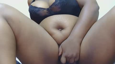 Lily online show from 04-15-26, 09:04