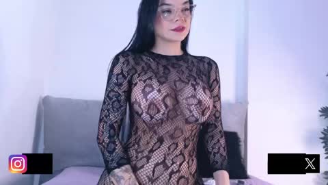 Snapshot of liilygomez chatting on 04-12-26, 07:41 Lilian online show from 04-12-26, 07:41