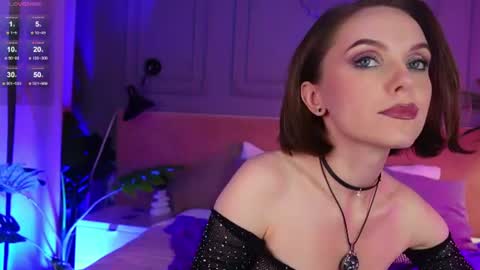 Snapshot of lil__fleur chatting on 07-18-26, 09:40 Lilian online show from 07-18-26, 09:40