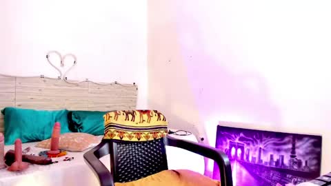 Lilah Sweet online show from 05-01-26, 12:32