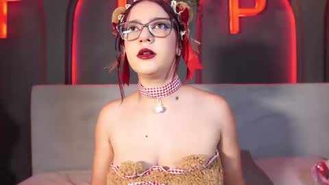 Lili  online show from 04-07-26, 12:49