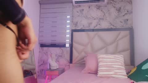 Lily online show from 02-05-26, 11:48