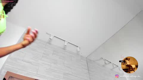 LILIAN  online show from 03-14-26, 07:08