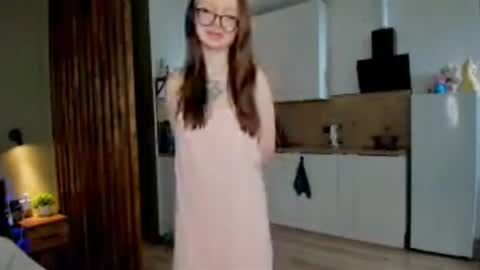 Snapshot of liliangaye chatting on 06-01-26, 10:06 liliangaye online show from 06-01-26, 10:06