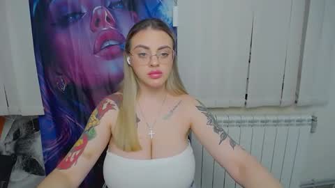 Lilia online show from 01-09-26, 01:25