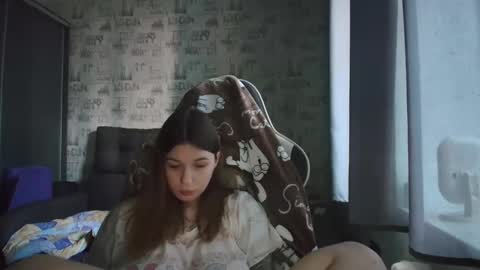 liliawoolf online show from 05-20-26, 06:41