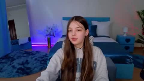 Lili Bakery online show from 04-13-26, 05:35