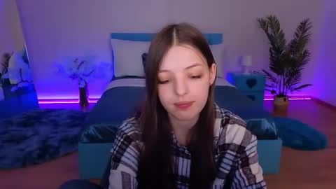 Lili Bakery online show from 05-19-26, 01:56