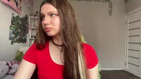 Lily online show from 07-13-26, 05:54
