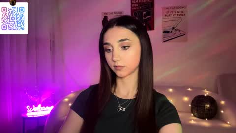 Lina online show from 03-22-26, 10:24