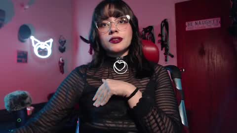 Molly online show from 12-27-24, 01:43