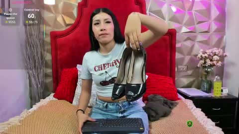 Snapshot of liliopal chatting on 06-09-26, 12:17 Lilia online show from 06-09-26, 12:17