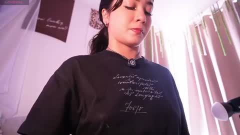 Snapshot of lilith__rosse chatting on 07-13-26, 06:33 Lilith Rosse online show from 07-13-26, 06:33