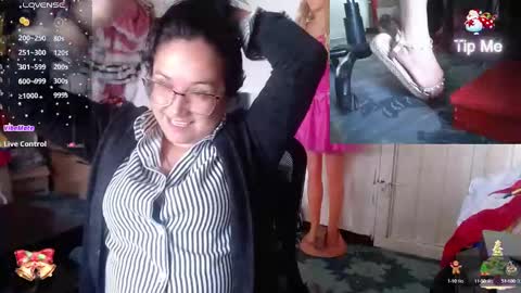 Laura lopez online show from 12-16-24, 02:38