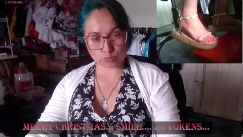 Laura lopez online show from 12-24-24, 06:28