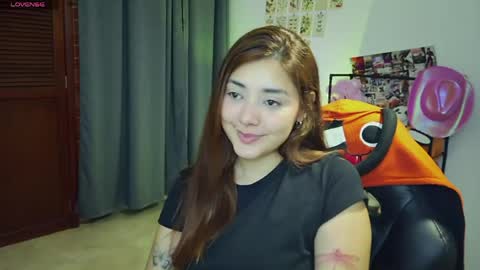 Lilith online show from 04-15-26, 04:52