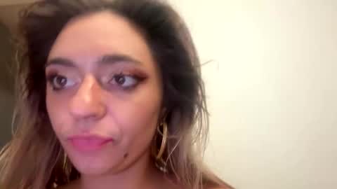 Snapshot of lilith_luv444 chatting on 05-07-26, 02:22 lilith_luv444 online show from 05-07-26, 02:22