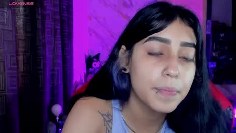 Snapshot of lilithcollins chatting on 06-15-26, 04:42 LILIKTH online show from 06-15-26, 04:42