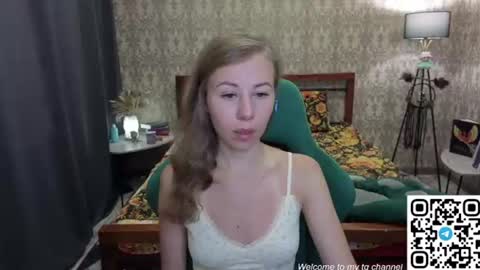 Snapshot of lill_mary chatting on 06-21-26, 12:57 Maria online show from 06-21-26, 12:57
