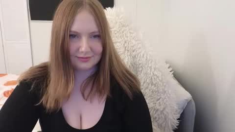 Anni online show from 11-28-25, 12:08