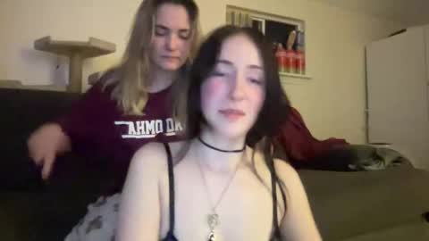 Lilliana online show from 03-12-25, 04:19