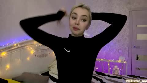 LilliMoore online show from 02-03-26, 06:22