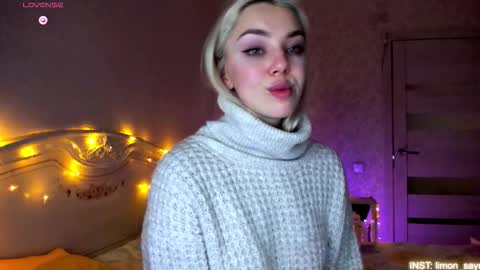 LilliMoore online show from 03-08-26, 02:04