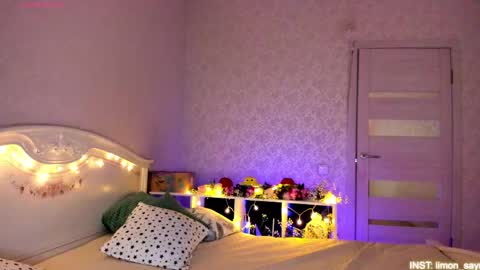 LilliMoore online show from 06-01-26, 11:50
