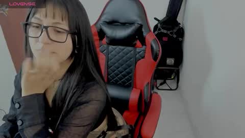 lillith_777 online show from 11-10-25, 11:59