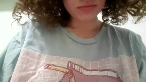 Snapshot of lilly49547 chatting on 04-10-26, 03:12 Lilly online show from 04-10-26, 03:12