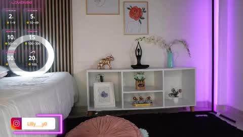 Sofia online show from 01-17-26, 12:43