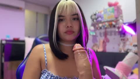 Snapshot of lilly_kinky chatting on 03-15-26, 11:55 Lilly online show from 03-15-26, 11:55