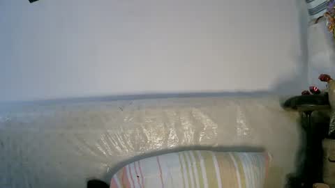 Sey - Lilly  online show from 04-21-26, 06:55